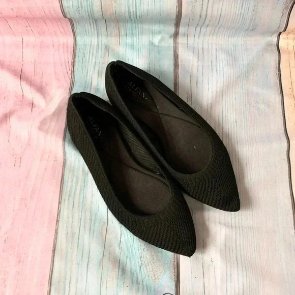 Black Alfani pointed toe flats - Picture 6 of 9